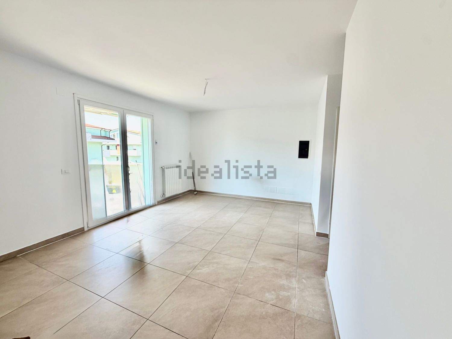 appartamento in vendita a Città Sant'Angelo in zona San Martino