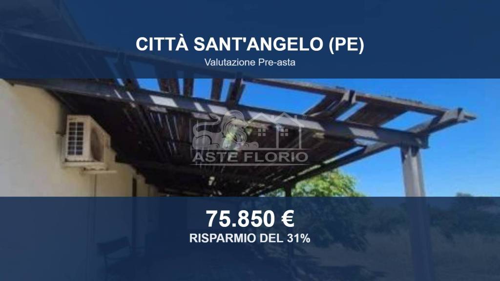 negozio in vendita a Città Sant'Angelo in zona Madonna della Pace