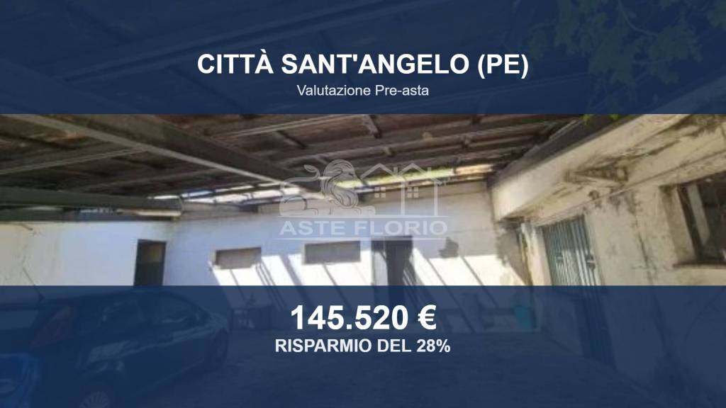 locale commerciale in vendita a Città Sant'Angelo in zona Madonna della Pace