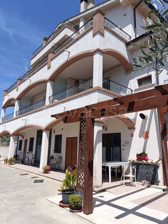 albergo in vendita a Città Sant'Angelo