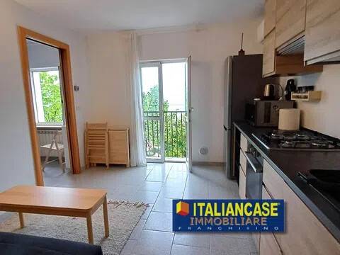 appartamento in vendita a Città Sant'Angelo in zona Annunziata