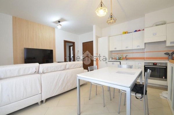 appartamento in vendita a Città Sant'Angelo in zona Fonte Umano