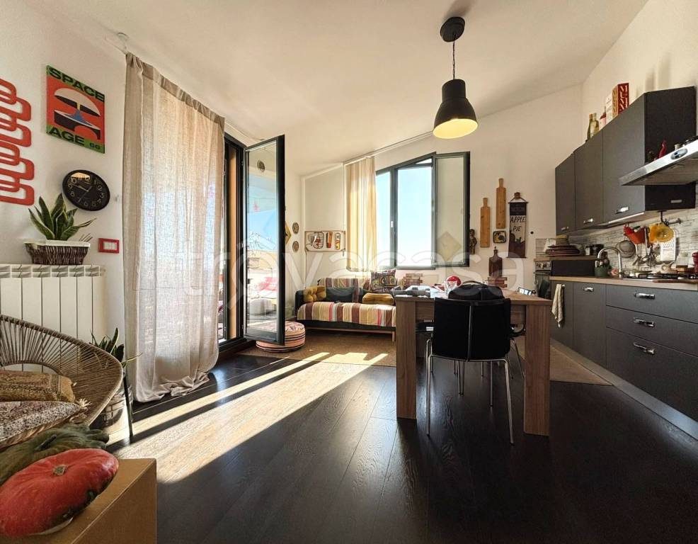 appartamento in vendita a Città Sant'Angelo in zona San Martino