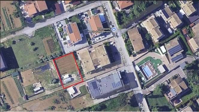 terreno in vendita a Città Sant'Angelo in zona San Martino