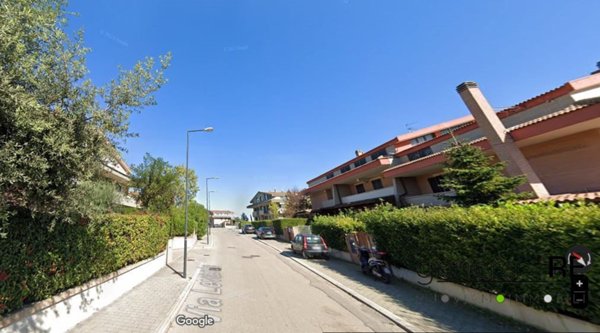 casa indipendente in vendita a Città Sant'Angelo