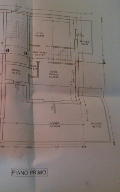 casa indipendente in vendita a Città Sant'Angelo in zona Madonna della Pace