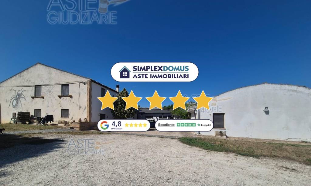 casa indipendente in vendita a Città Sant'Angelo in zona San Martino