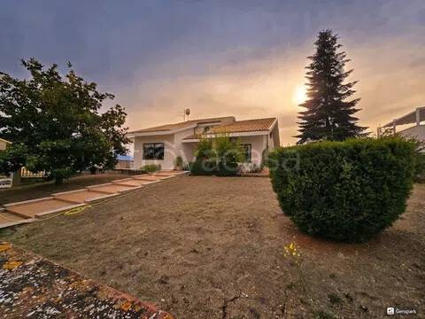 casa indipendente in vendita a Città Sant'Angelo in zona San Martino