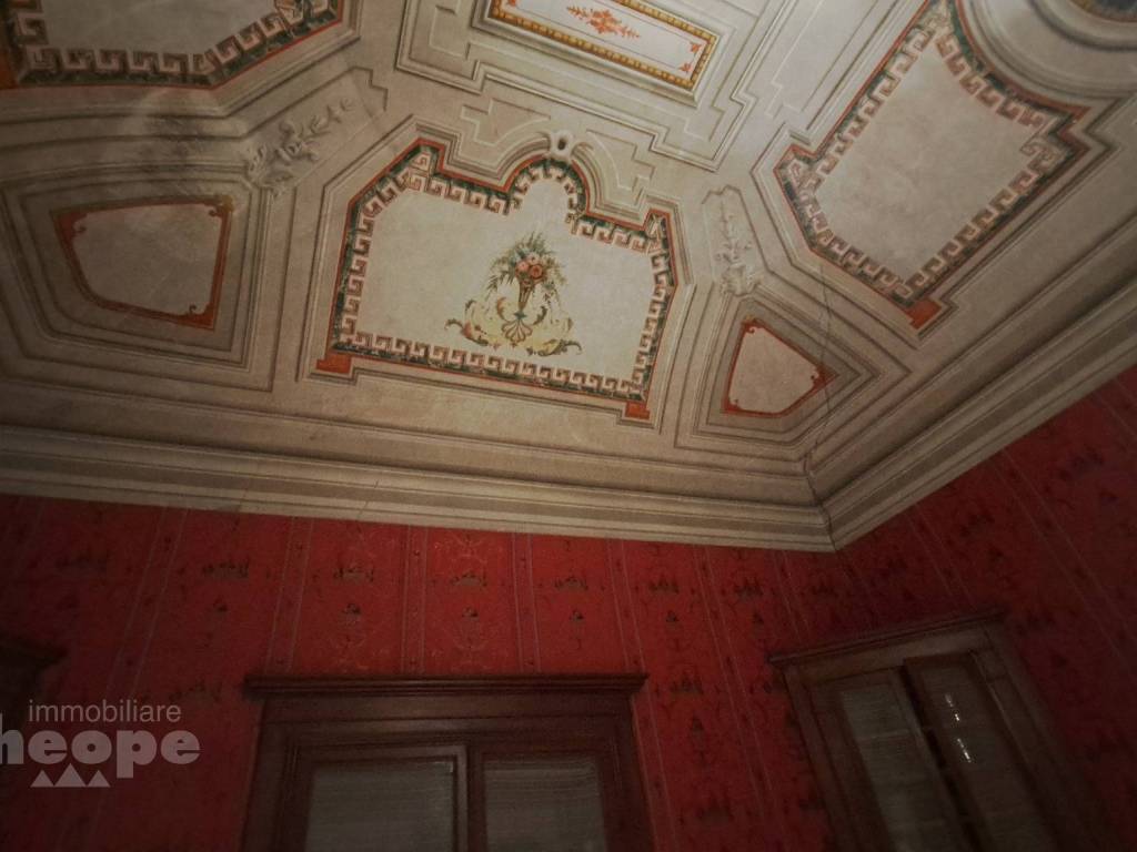 intera palazzina in vendita a Civitaquana