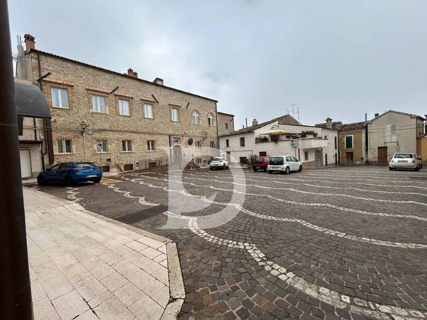 appartamento in vendita a Civitaquana