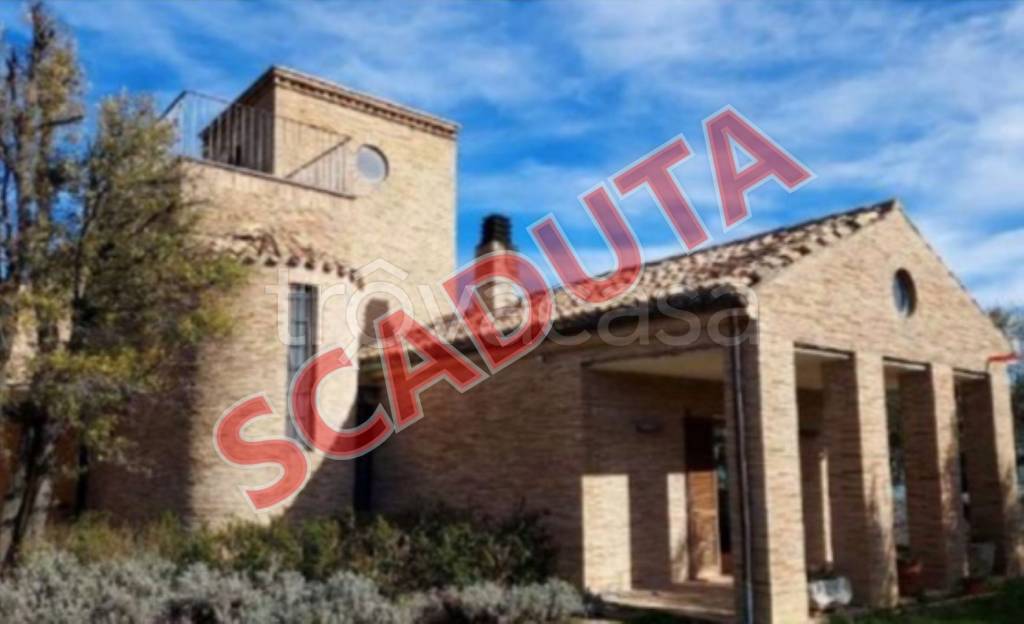 casa indipendente in vendita a Civitaquana