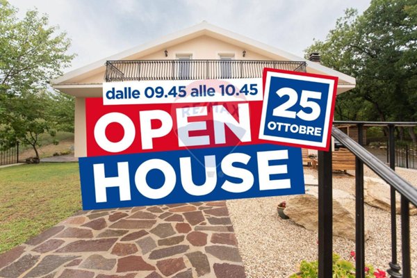casa indipendente in vendita a Civitella Casanova