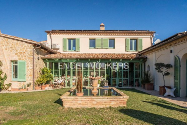 casa indipendente in vendita a Civitella Casanova