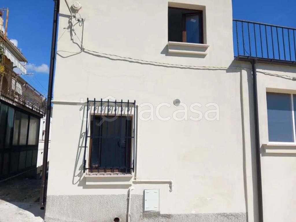casa indipendente in vendita a Civitella Casanova