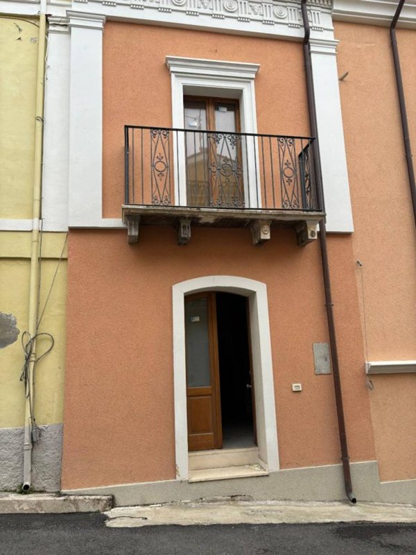 casa indipendente in vendita a Civitella Casanova