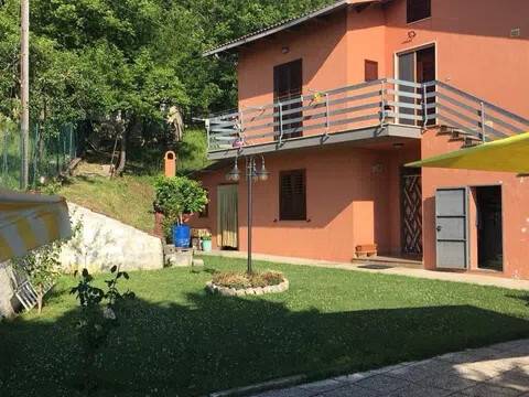 casa indipendente in vendita a Civitella Casanova in zona Vestea
