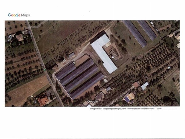 locale commerciale in vendita a Collecorvino