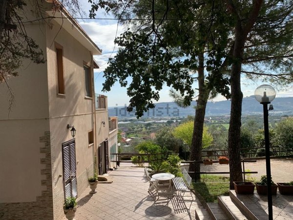 appartamento in vendita a Collecorvino