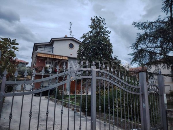 appartamento in vendita a Collecorvino
