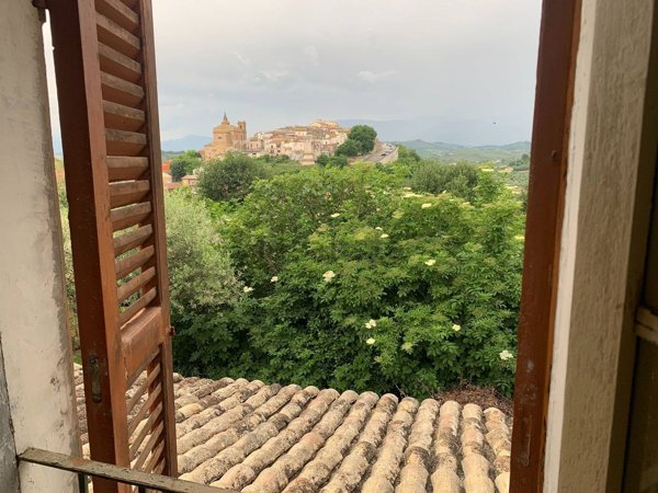 casa semindipendente in vendita a Collecorvino