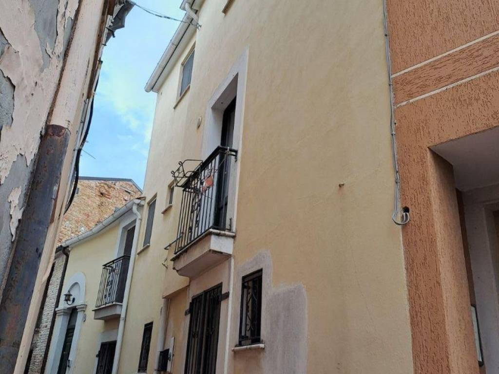 appartamento in vendita a Collecorvino