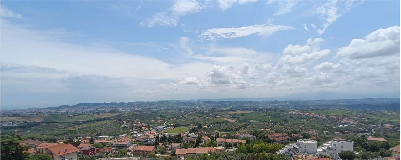 appartamento in vendita a Collecorvino