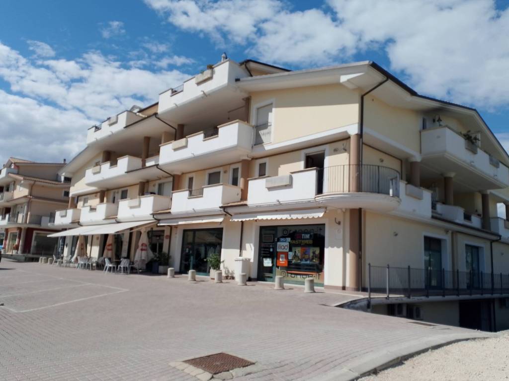 appartamento in vendita a Collecorvino