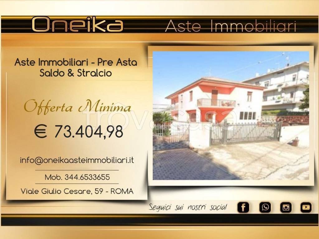 appartamento in vendita a Collecorvino in zona Santa Maria