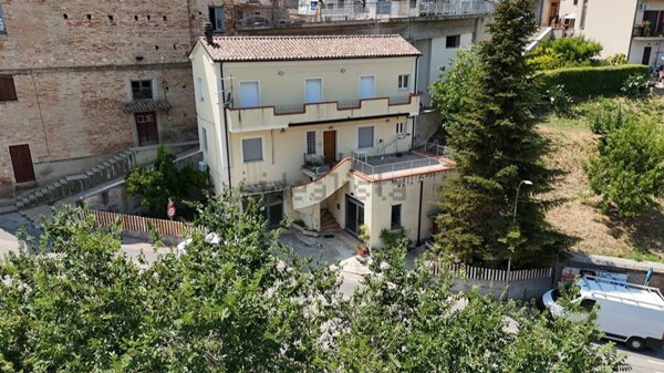 appartamento in vendita a Collecorvino
