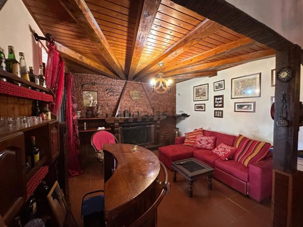casa indipendente in vendita a Corvara