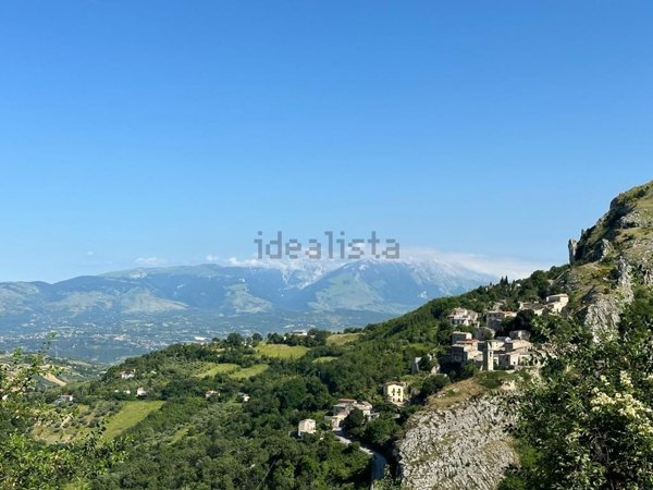 appartamento in vendita a Corvara