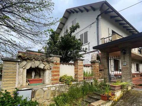 casa indipendente in vendita a Cugnoli