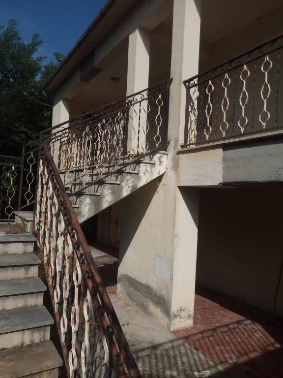 casa indipendente in vendita a Cugnoli in zona Cesura