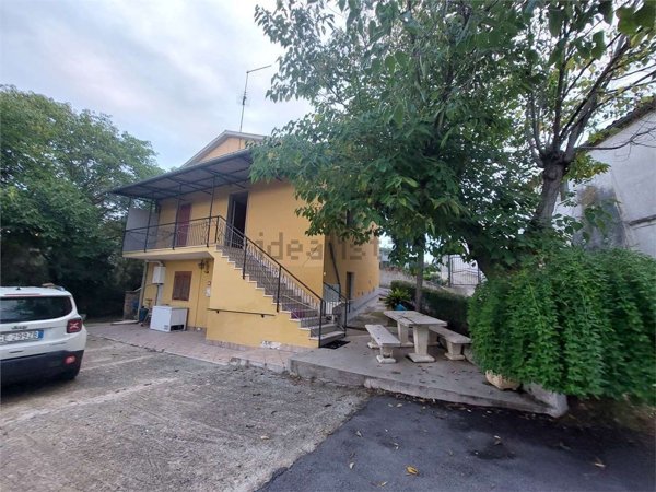 appartamento in vendita ad Elice