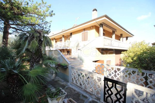 casa indipendente in vendita ad Elice