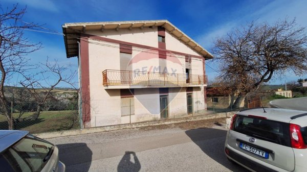 casa indipendente in vendita ad Elice