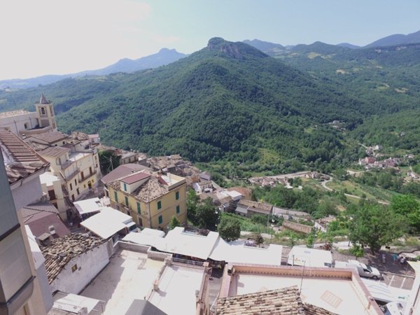 appartamento in vendita a Farindola