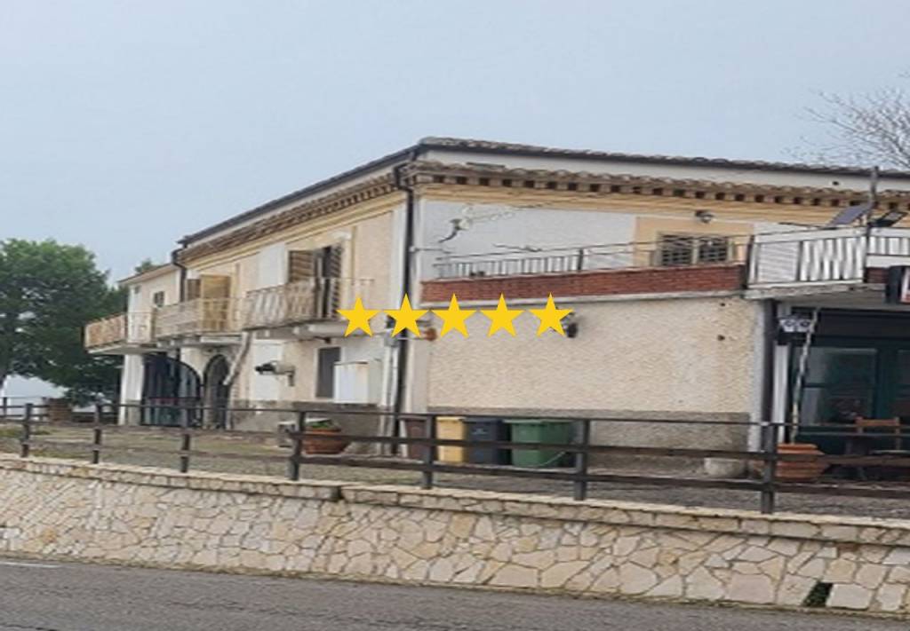 appartamento in vendita a Farindola