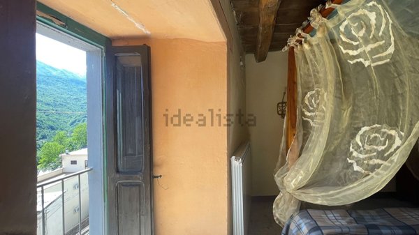 appartamento in vendita a Farindola