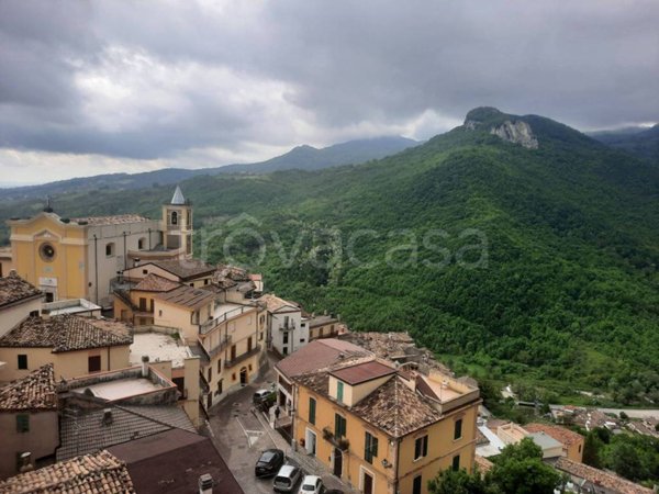 appartamento in vendita a Farindola in zona Santa Maria