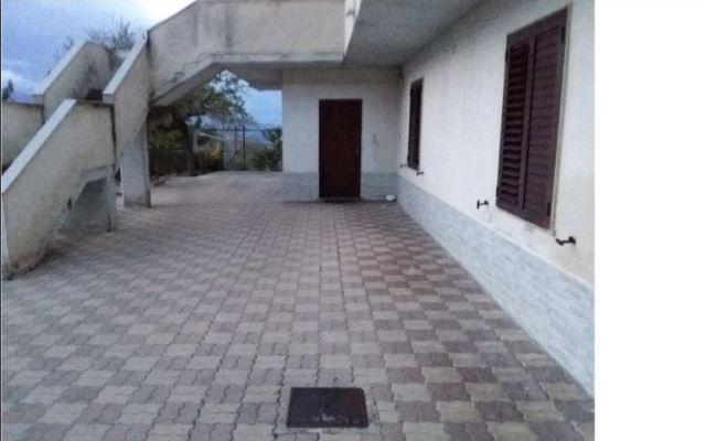 appartamento in vendita a Lettomanoppello