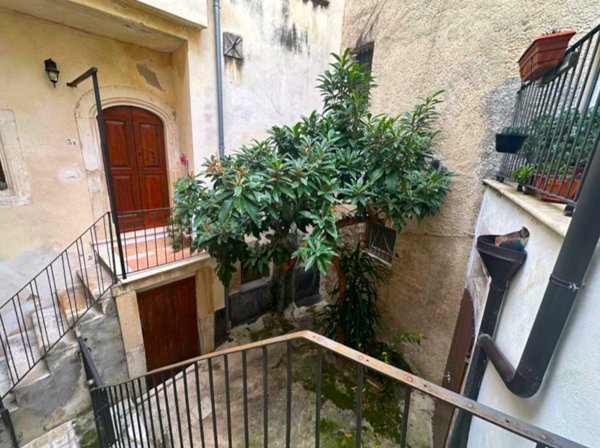 appartamento in vendita a Lettomanoppello