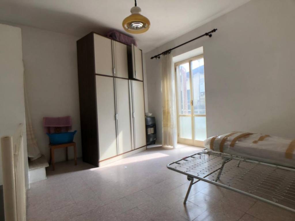 casa semindipendente in vendita a Lettomanoppello