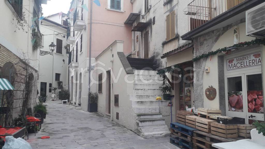 appartamento in vendita a Lettomanoppello