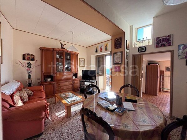 appartamento in vendita a Loreto Aprutino