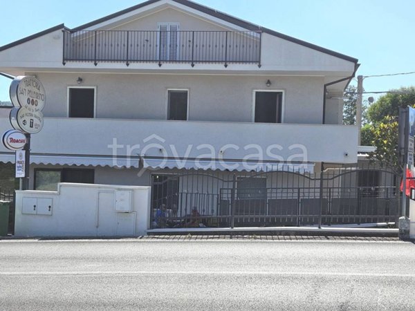 appartamento in vendita a Loreto Aprutino
