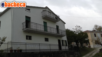 appartamento in vendita a Loreto Aprutino in zona Ferrauto
