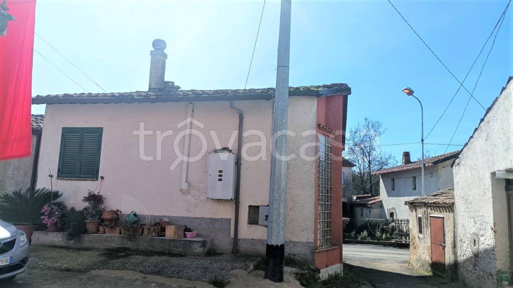 appartamento in vendita a Loreto Aprutino