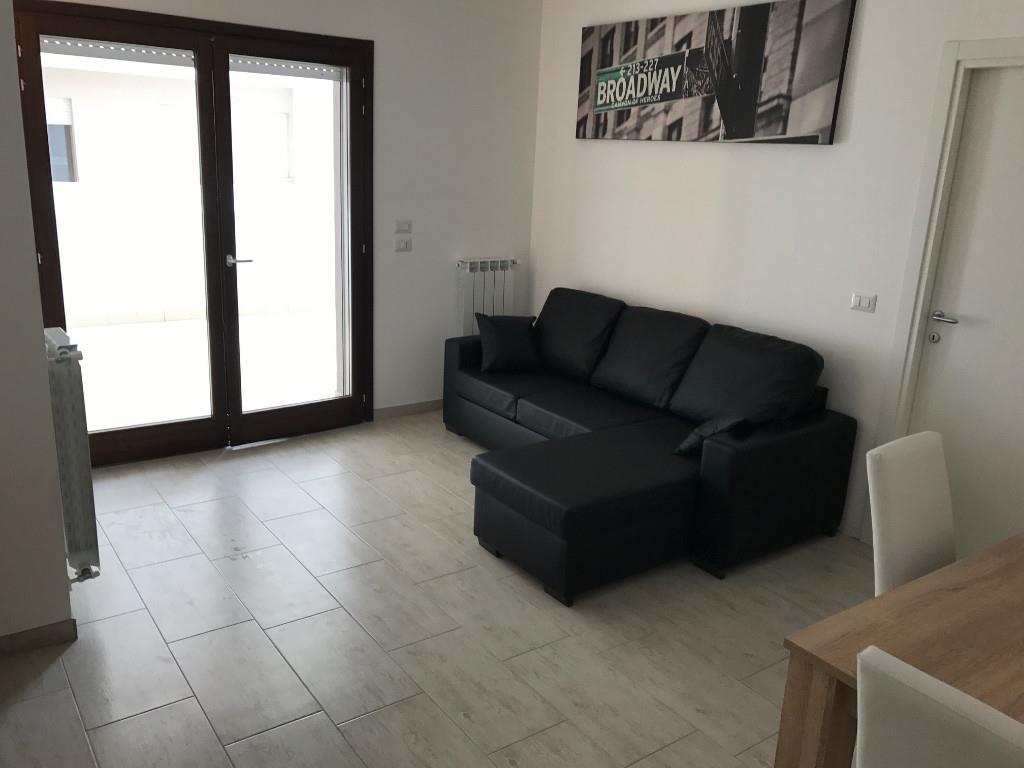 appartamento in vendita a Loreto Aprutino in zona Fornace