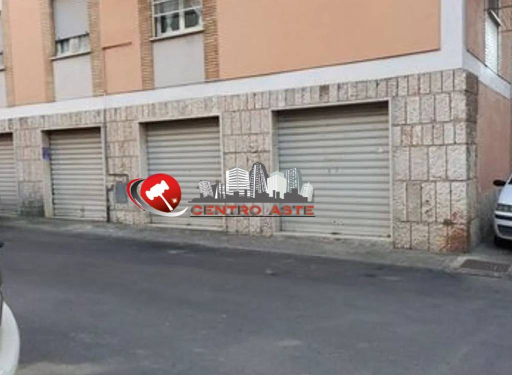 locale commerciale in vendita a Loreto Aprutino in zona Farina